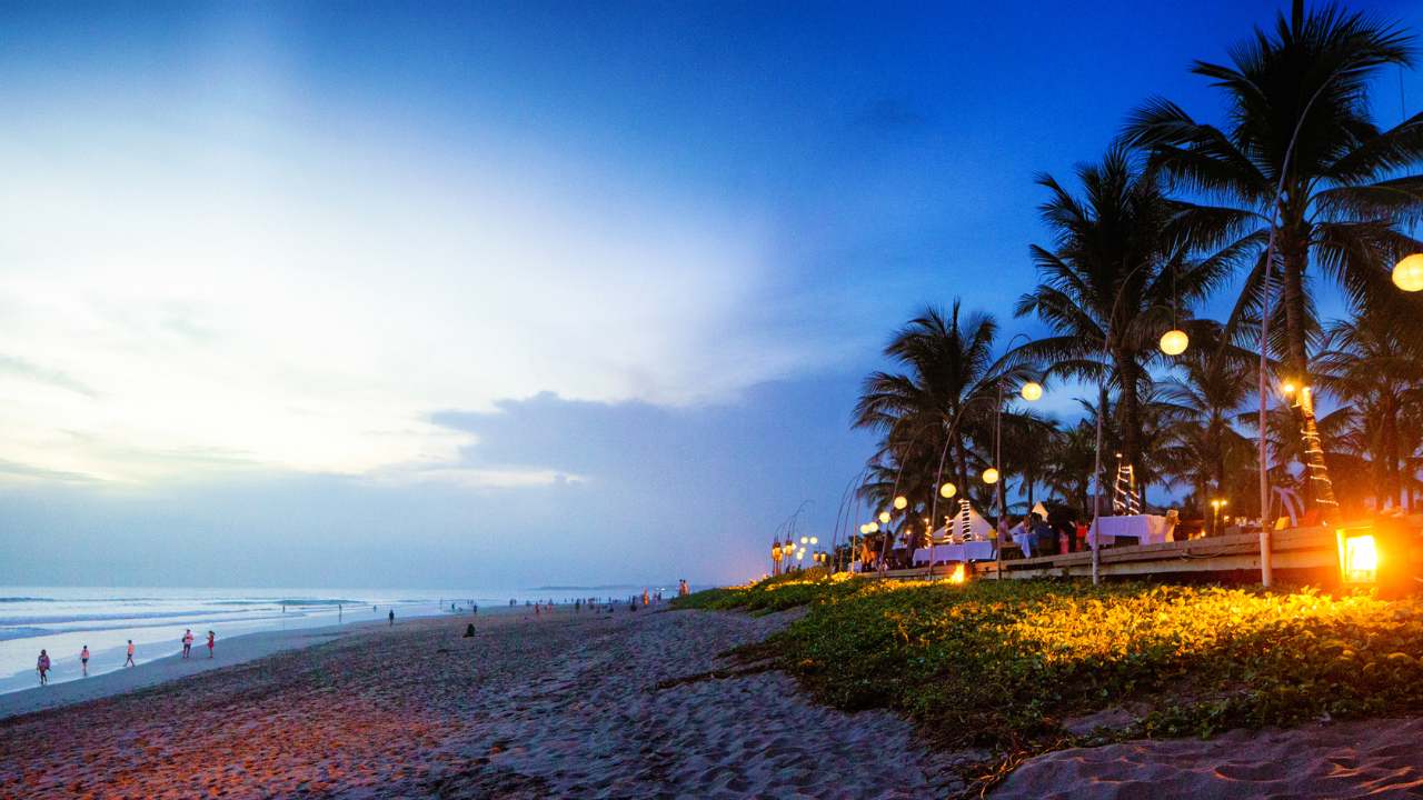 Pantai Sindhu di Depan Destinasi Wisata Favorit Wisatawan Lokal dan Mancanegara