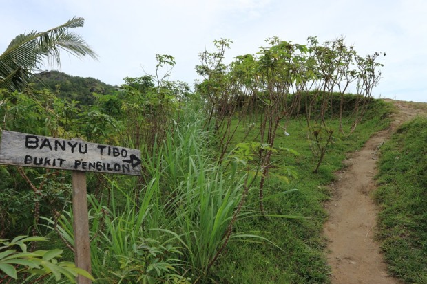 Perjalanan ke Bukit Pengilon