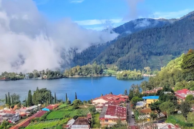 Aktivitas Wisata Populer di Telaga Sarangan