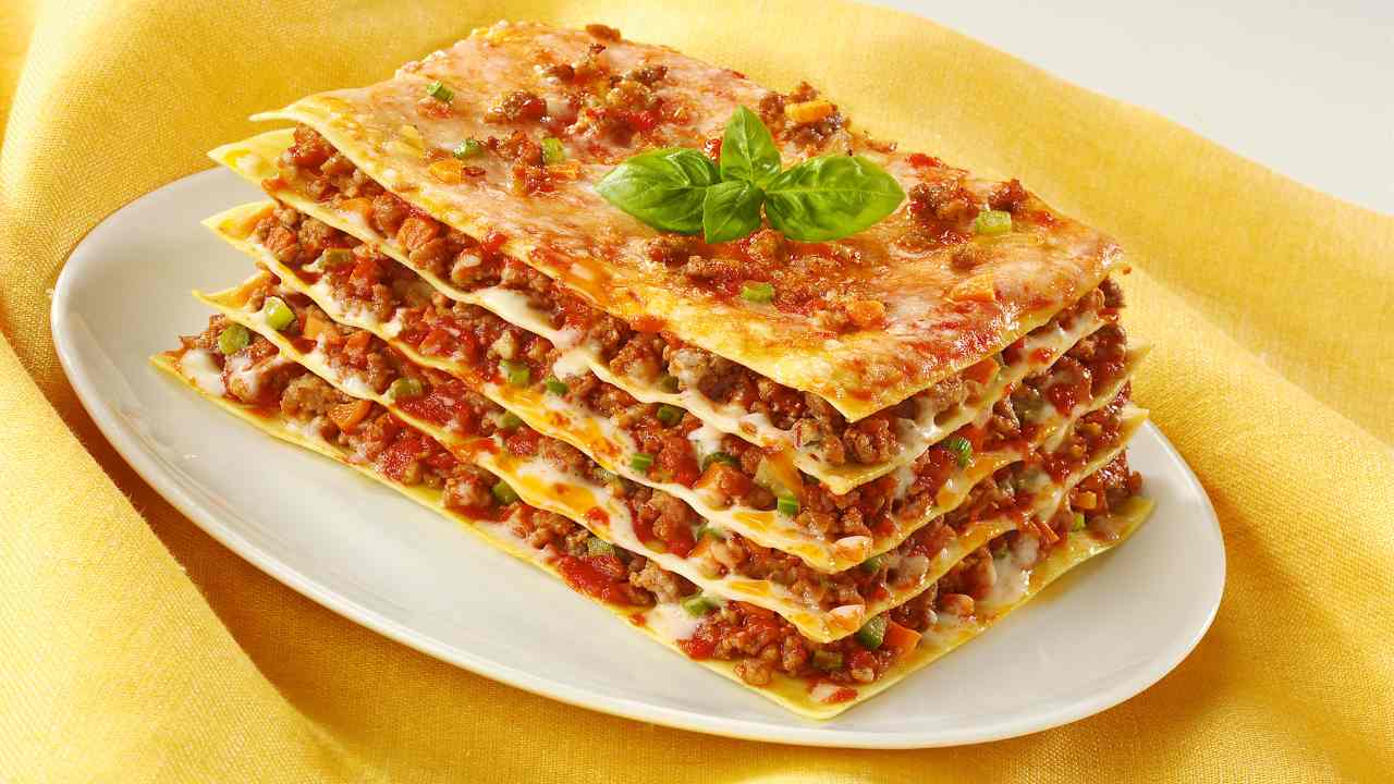 Lasagna Hidangan Italia yang Mendunia