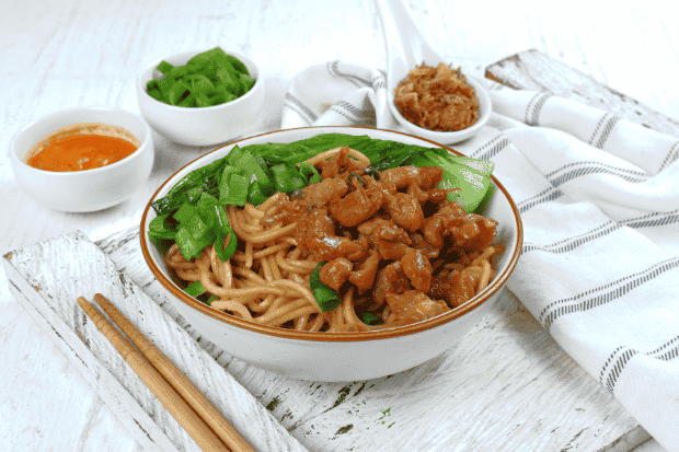 Mie Ayam dan Kenangan yang Melekat