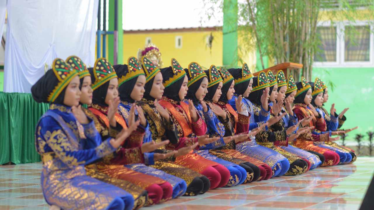 Sanggar Tari Saman Melestarikan Budaya di Era Modern