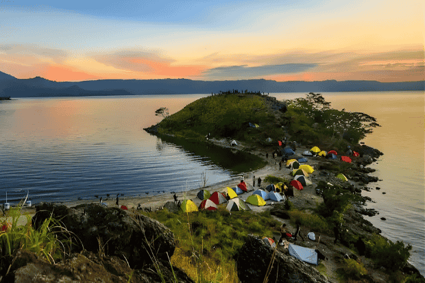 Aktivitas Seru di Bukit Holbung yang Menghidupkan Momen