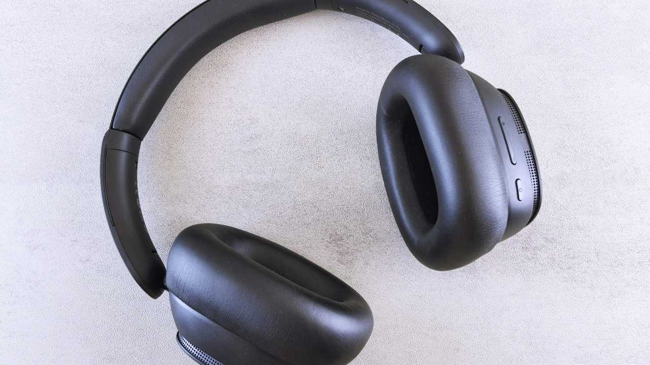 Bisnis Headset Bluetooth Teknologi yang Terus Berkembang