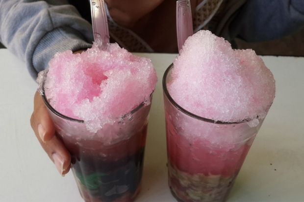 Kuliner Legendaris Es Tawon Kidul Dalem yang Sarat Nostalgia