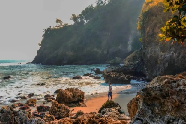 Wisata Pantai Sawangan Kebumen Untuk Liburan Santai