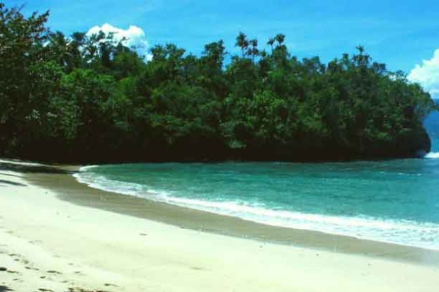 Pantai Pasir Dua Papua