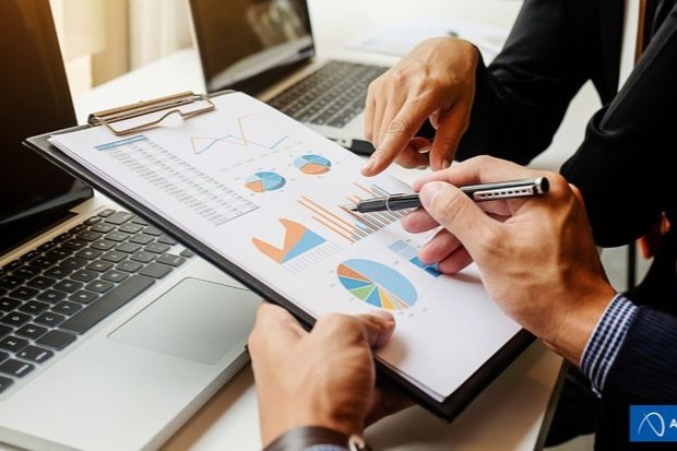strategi manajemen bisnis yang efektif untuk meningkatkan kinerja dan perkembangan usaha